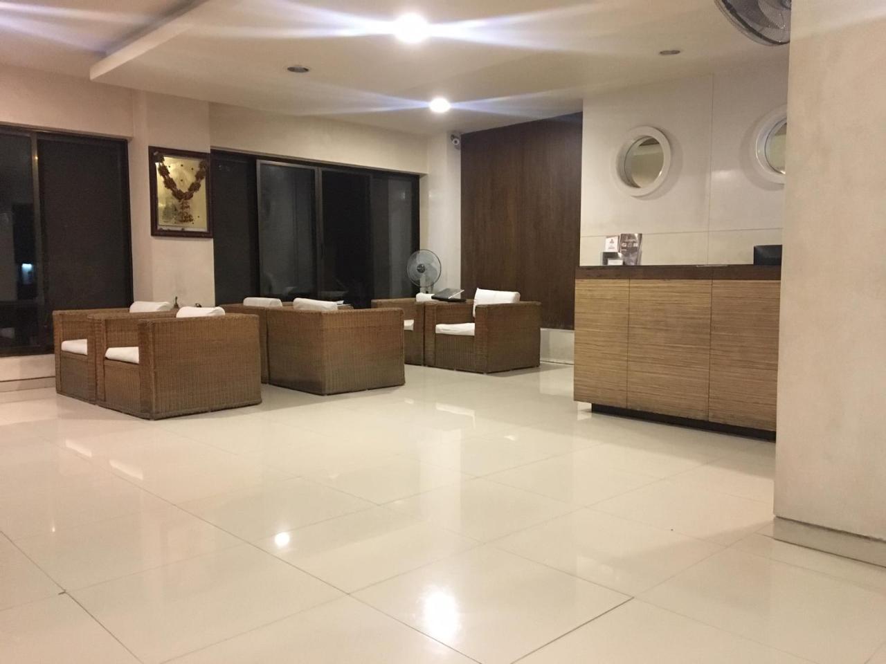 Asr Guesthouse ตีรูปาติ ภายนอก รูปภาพ