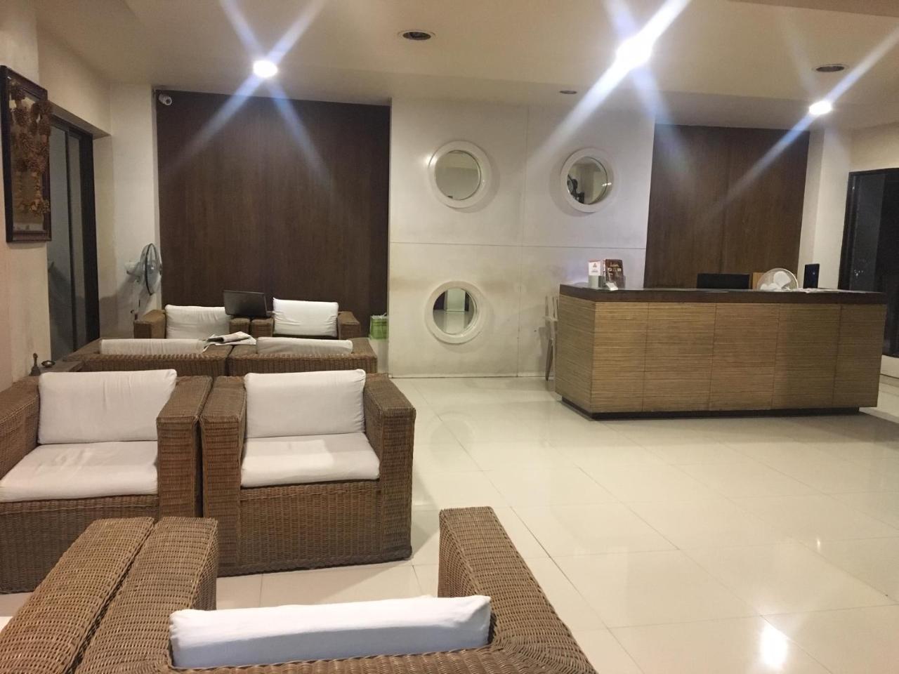 Asr Guesthouse ตีรูปาติ ภายนอก รูปภาพ